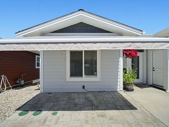 4th image of 1791 10th St SW #38