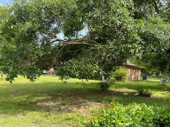 242 Owens Rd, Pembroke, GA 31321