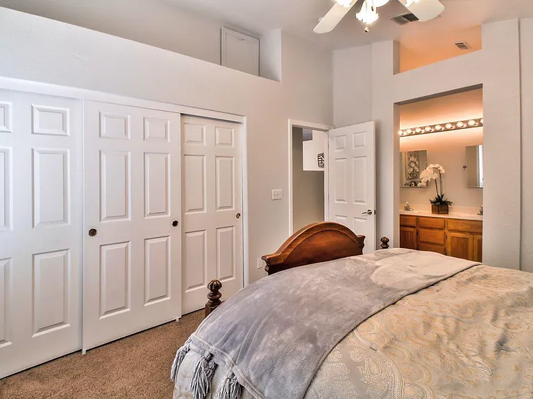 4522 Peacock Ct — Photo 12