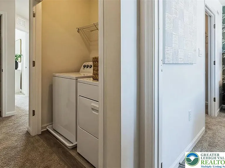 8328 Alexander Upper — Photo 28