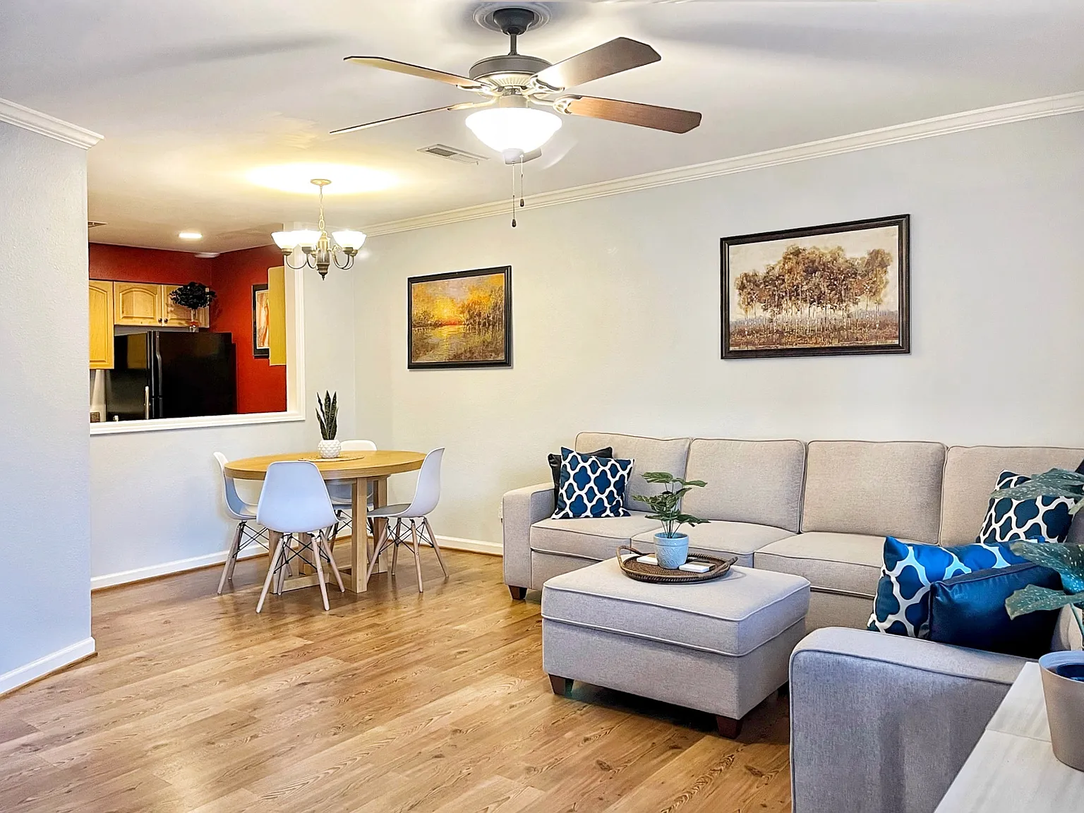 2 bed, $3,000 — Photo 1