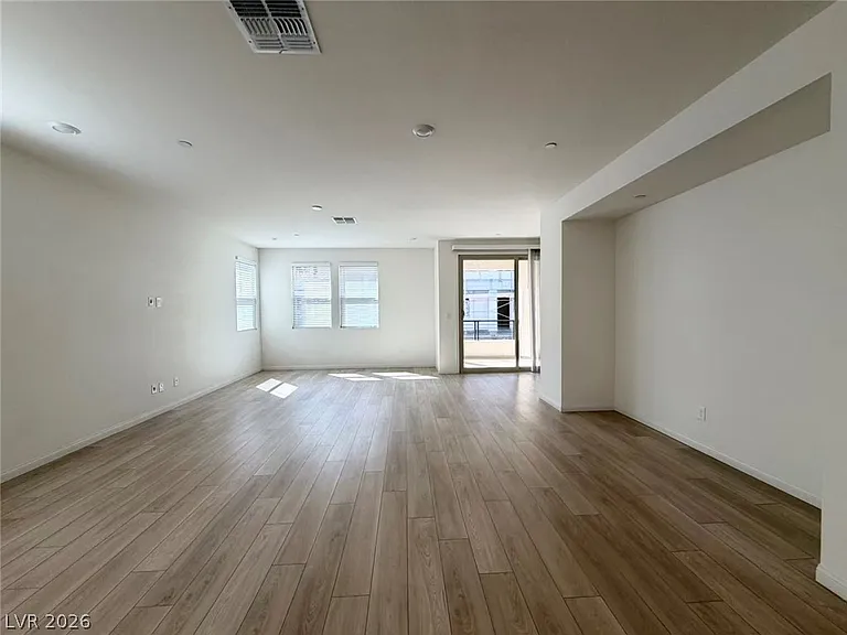 1477 Whistling Kite St — Photo 3