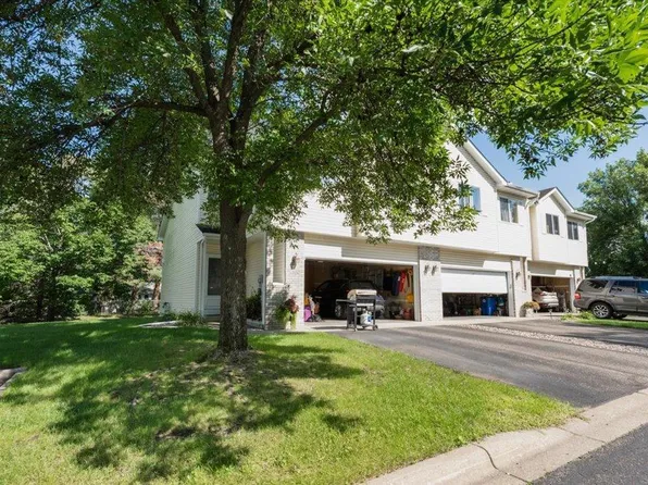 2682 Cutters Grove Cir, Anoka, MN 55303
