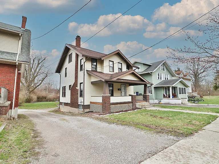 343 S Charles St — Photo 42