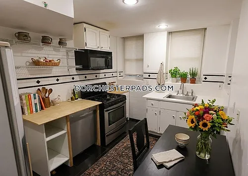 235 Savin Hill Ave Photo 1