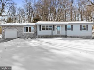 12676 Mentzer Gap Rd, Waynesboro, PA 17268