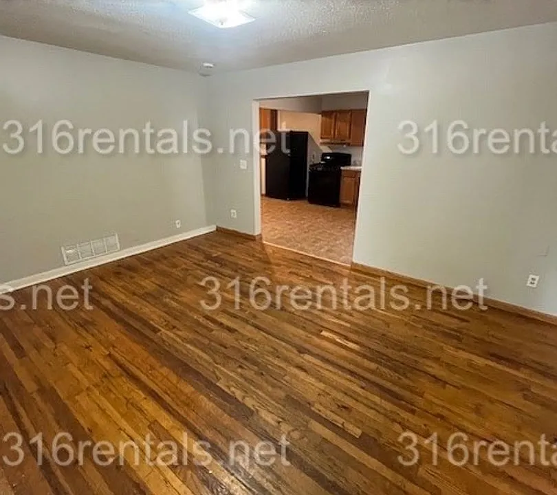 $999 - **Coming Soon** 3 Bedroom / 1.5 Bathroom - Single Family Home