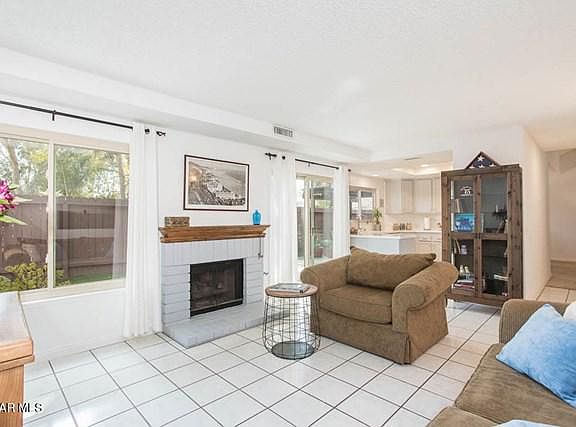 5th image of 6688 Summerhill Ct