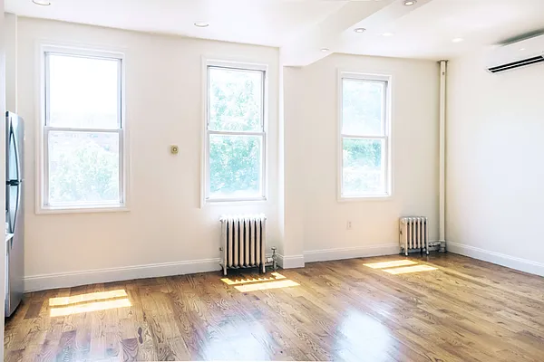 Rented by Owner | media 11