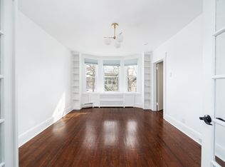 902 20th St, Union City, NJ 07087