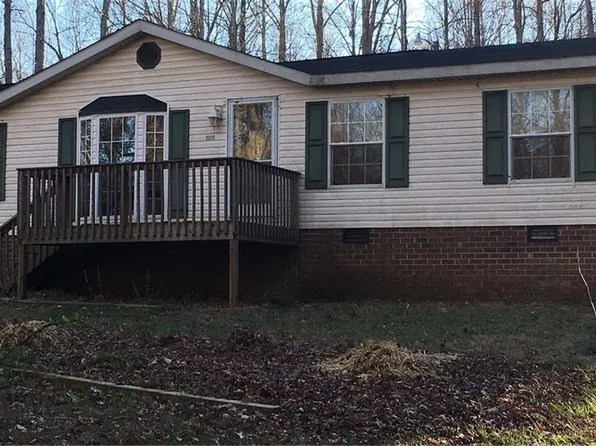 3830 E Lee St, Greensboro, NC 27406