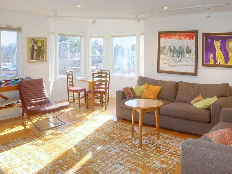 1 Lancaster St #9 — Photo 1