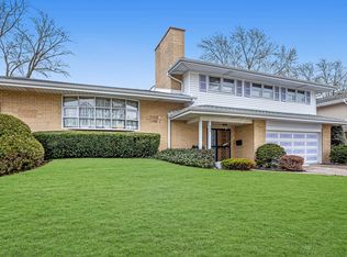 605 N Broadway Ave, Park Ridge, IL 60068