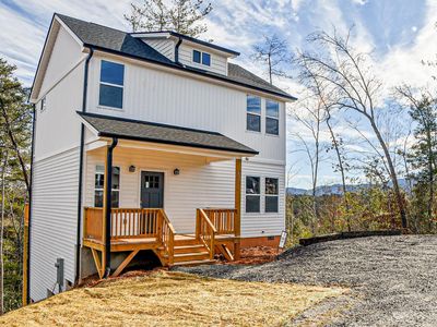 510 S Vineyard Village Dr, Old Fort, NC, 28762