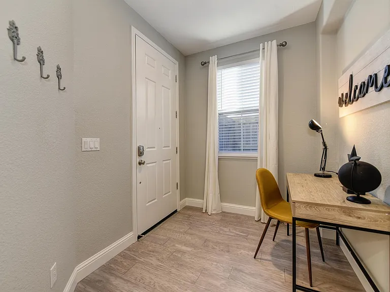 2925 Mahaska Way — Photo 33