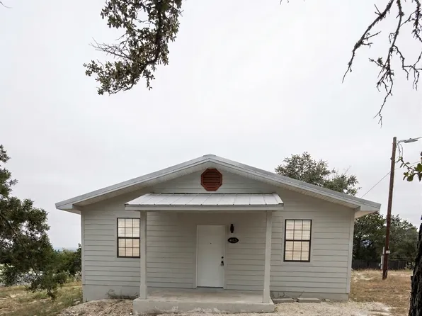 164 Hopi Trl, Bandera, TX 78003