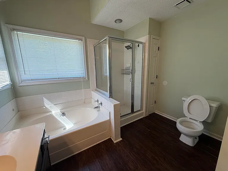 160 Wainwright Mnr — Photo 12
