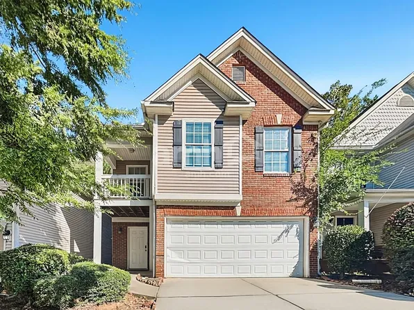 659 Shadow Lakes Dr, Lithonia, GA 30058