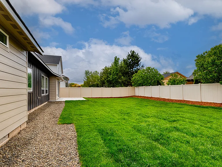 3069 S Trafori Ave — Photo 31