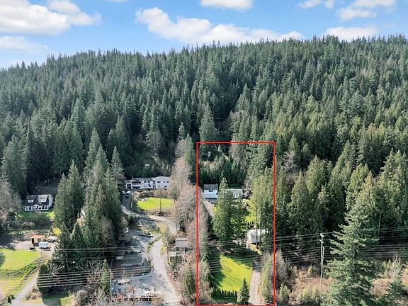 4th image of 29310 Dewdney Trunk Rd