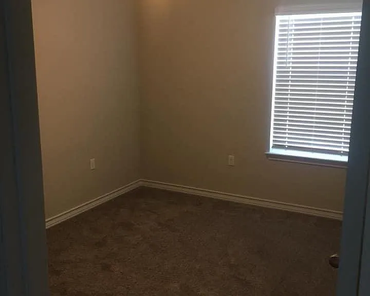12100 Cimaizon Dr — Photo 14