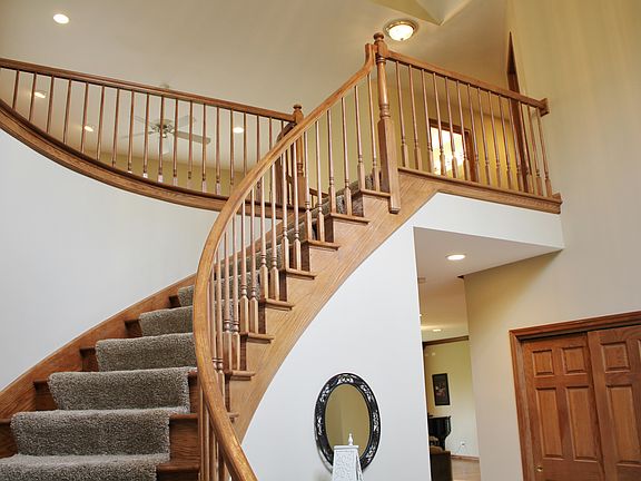 4th image of 18481 W Wood Hollow Ln
