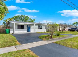 9381 NW 25th Ct, Sunrise, FL 33322