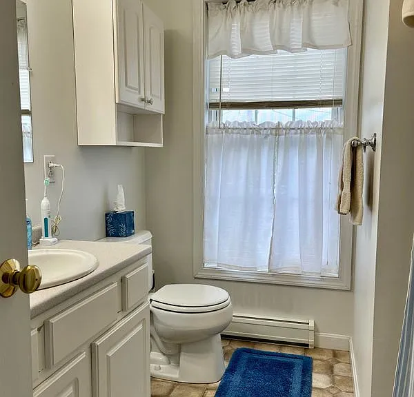 16 E Atlantic Ave — Photo 11