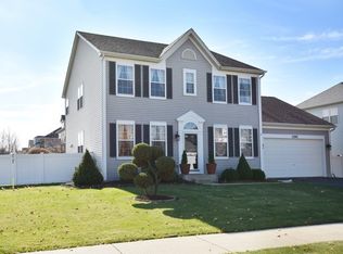 1597 Manhattan St, Bolingbrook, IL 60490