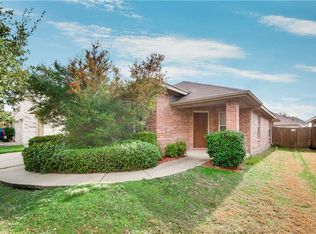 331 Highland Glen Dr, Wylie, TX 75098