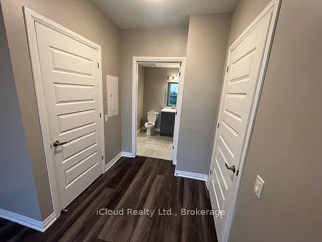 95 Dundas St W #325 — Photo 25