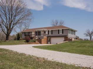 7617 S Buckner Tarsney Rd, Grain Valley, MO 64029