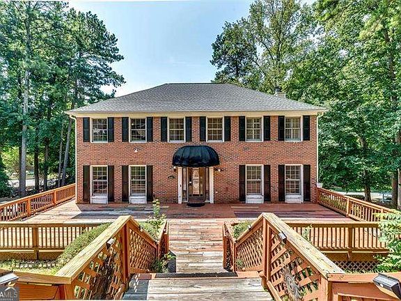 2nd image of 6963 Whispering Oaks Ct