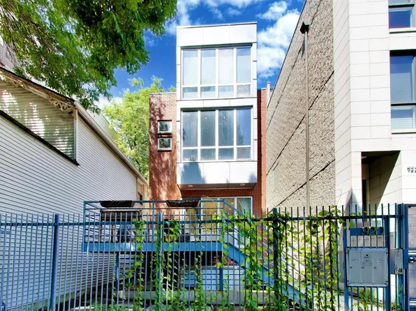 920 N Hermitage Ave #1F, Chicago, IL 60622