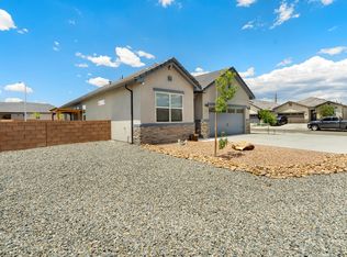 6904 Pina Way NE, Rio Rancho, NM 87144