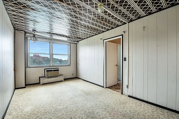 Sold by Compass | media 36