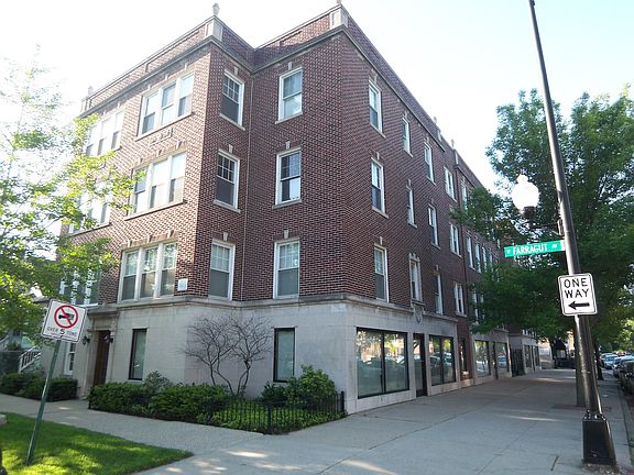 2nd image of 1973 W Farragut Ave Unit 3W