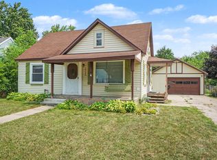 2106 Tennessee St, Midland, MI 48642