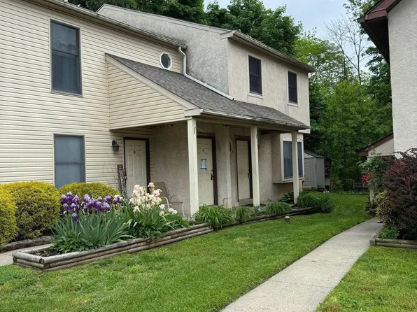 28 Central Ave APT C, Souderton, PA 18964