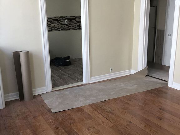 5E1DE648-7C83-4D7E-BB2B-C8C4F95828B4