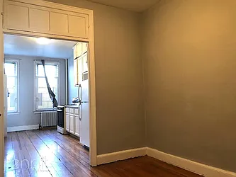 Rented by Rennit Inc.