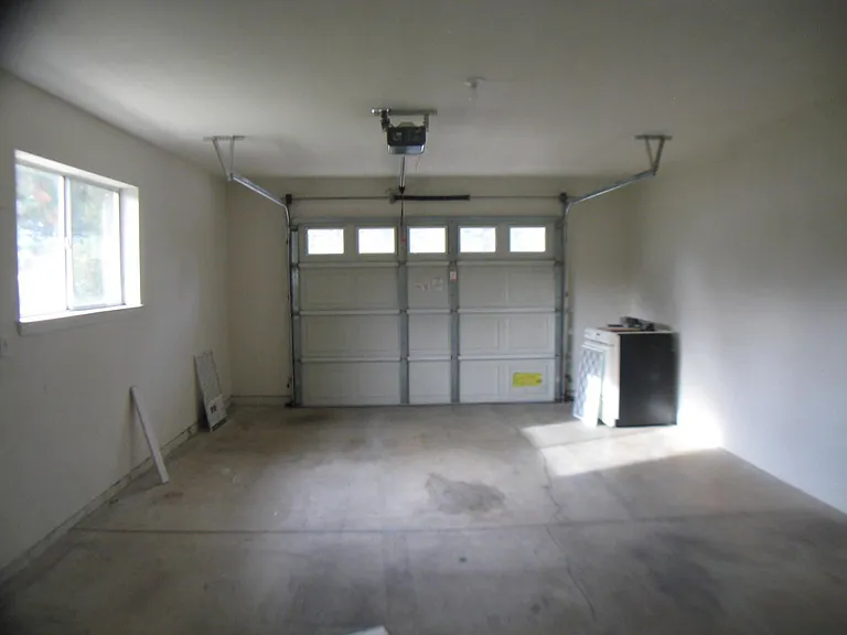 Single Car Garage with Opener