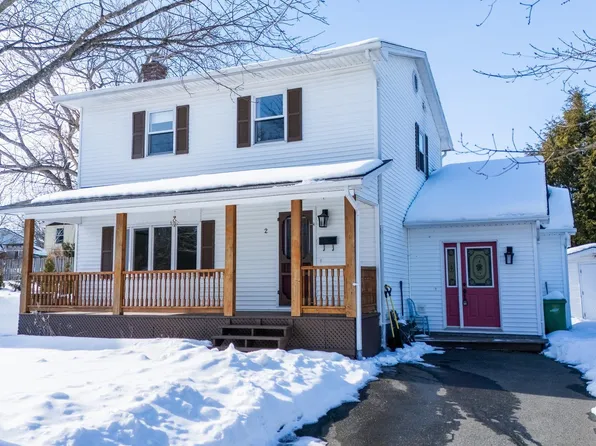 2 Foster St, Kentville, NS B4N 1X3