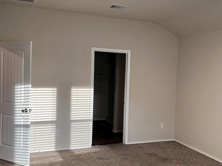 312 Comal Dr — Photo 21