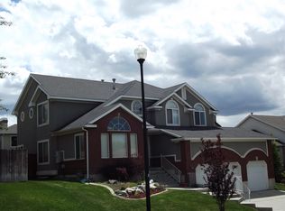 1888 East Segolily Dr.  Manymoreproperties, Salt Lake Sandy, UT 84092