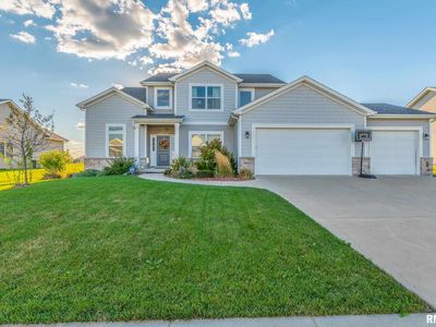 5522 Emily Rd, Bettendorf, IA, 52722