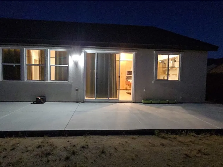 1887 Vincent Dr — Photo 26