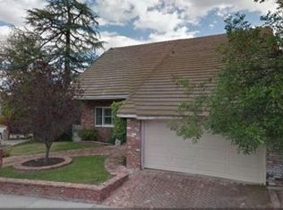 4270 Levitt Ln, Sherman Oaks, CA 91403