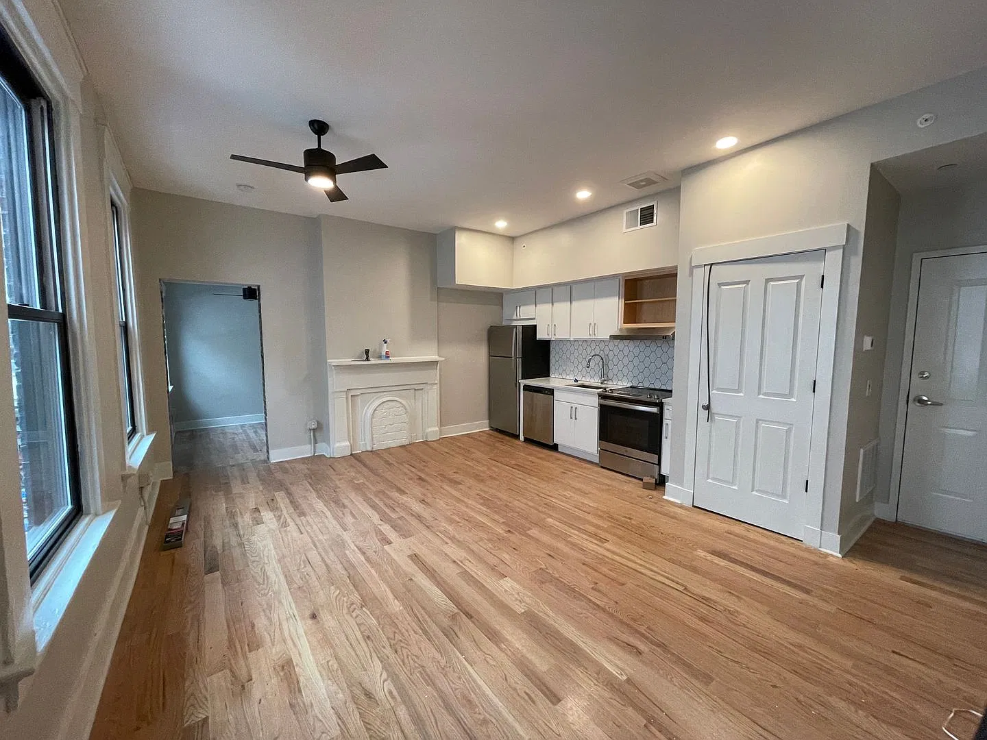 1223-1245 Main Street — Photo 3