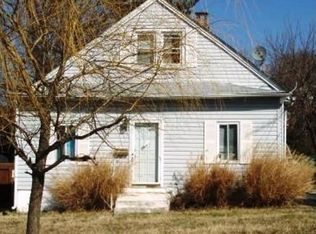 324 Stillwater Rd, Essex, MD 21221